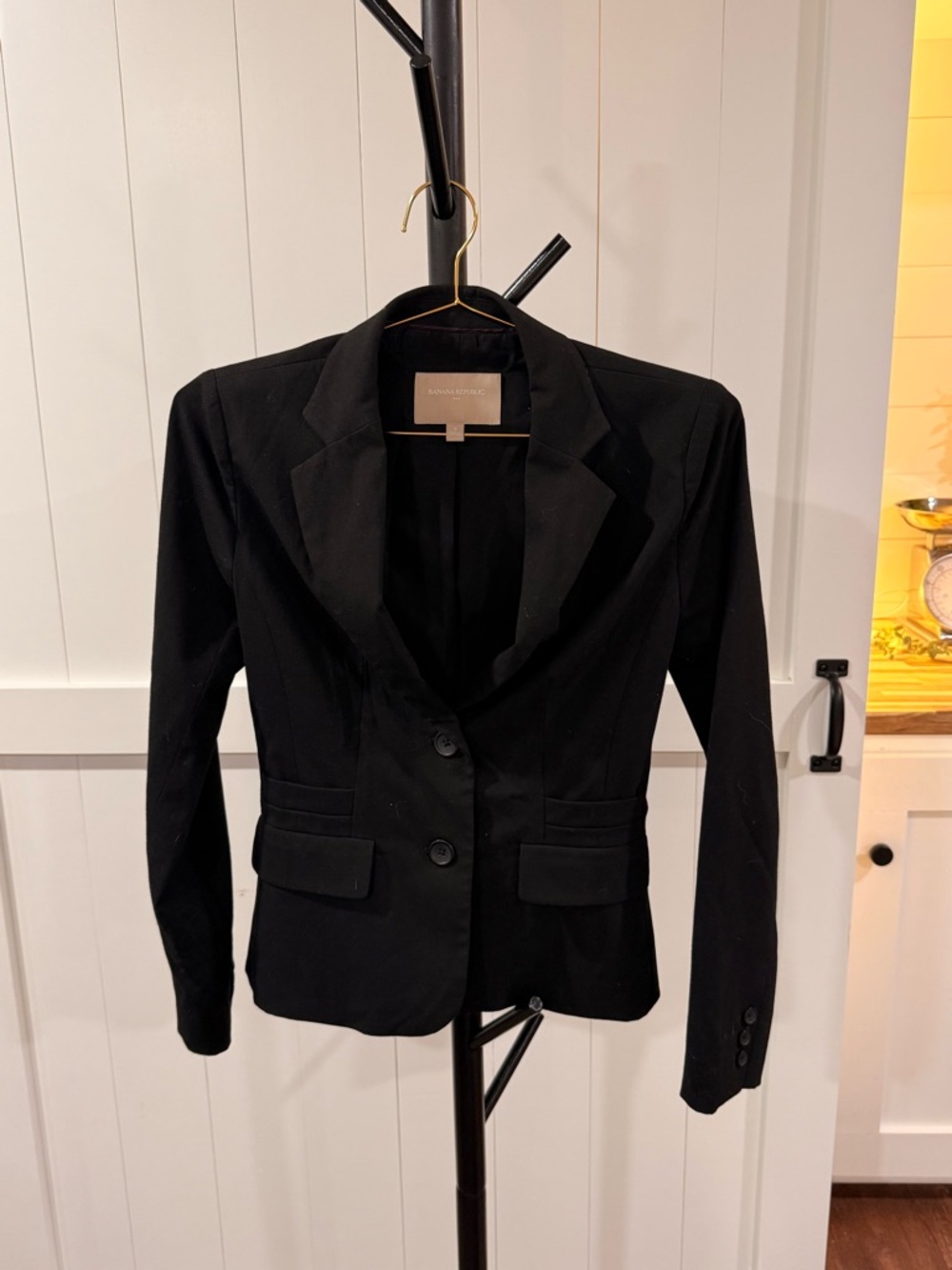 Banana Republic Black Fitted Women's Blazer